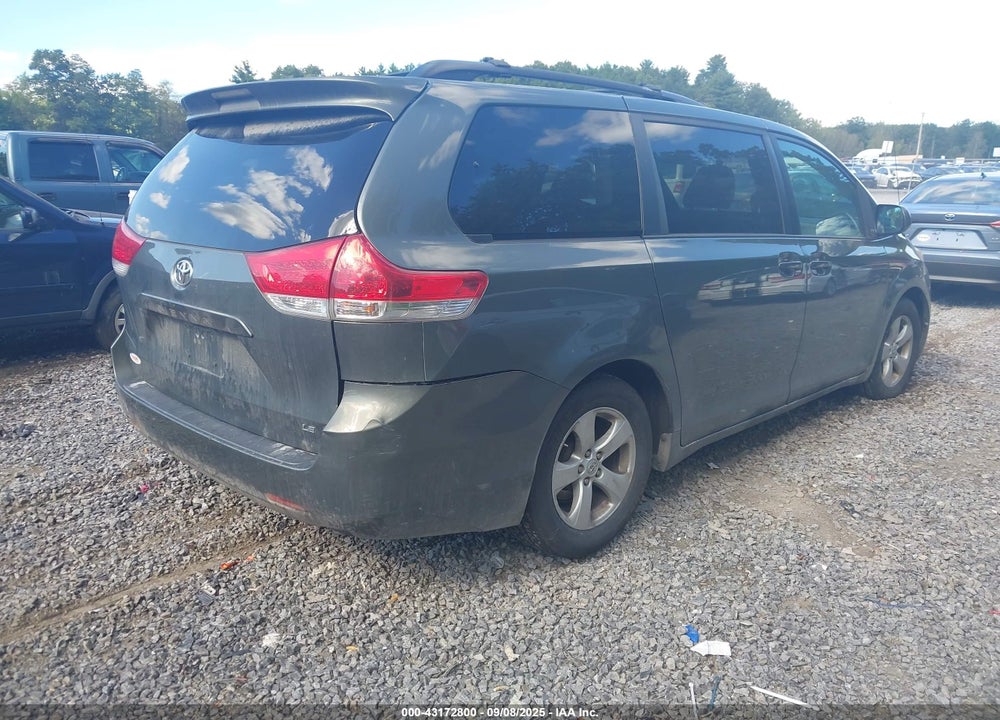 2014 TOYOTA SIENNA LE V6 8 PASSENGER VIN: 5TDKK3DC0ES414876