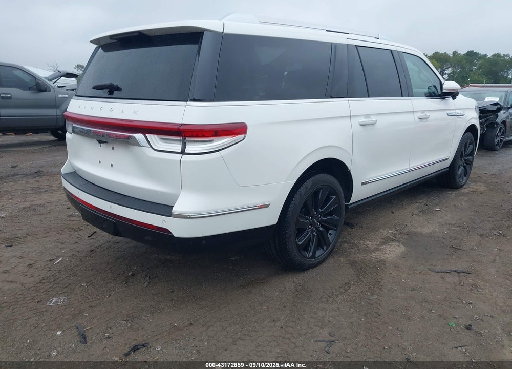 2023 LINCOLN NAVIGATOR RESERVE L VIN: 5LMJJ3LG1PEL00485