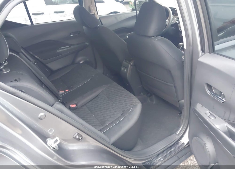 2021 NISSAN KICKS VIN: 3N1CP5CVXML552422