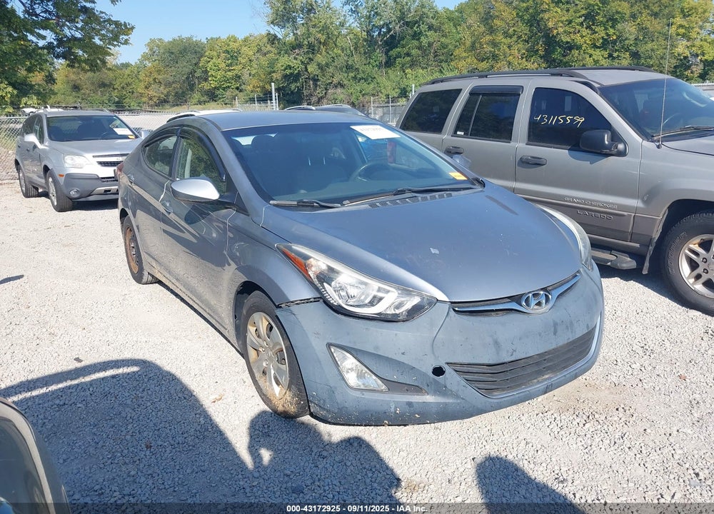 2016 HYUNDAI ELANTRA SE VIN: 5NPDH4AE6GH677370