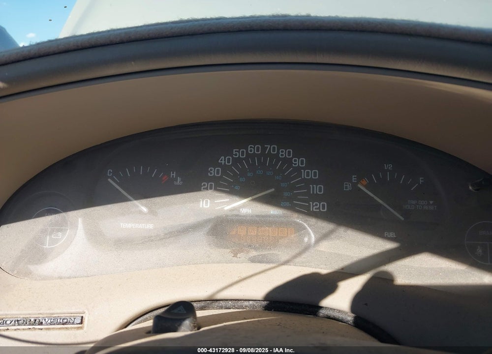 2001 BUICK CENTURY CUSTOM VIN: 2G4WS52J311158244