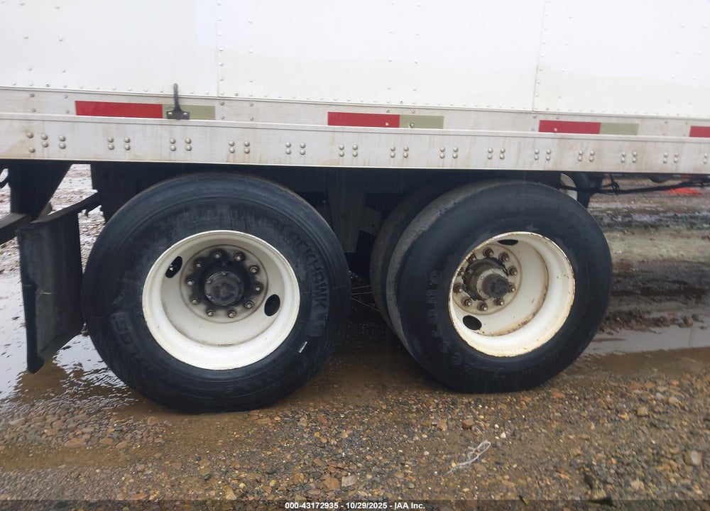 2006 UTILITY TRAILER MFG --- VIN: 1UYVS25376P833004