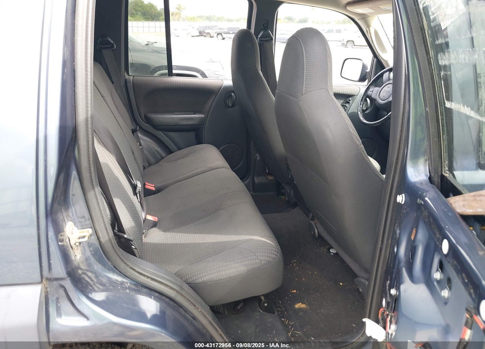 2002 JEEP LIBERTY VIN: 1J4GL48K42W315980