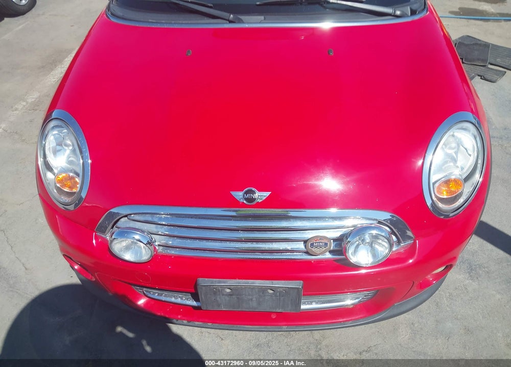 2012 MINI COOPER VIN: WMWSU3C51CT543024