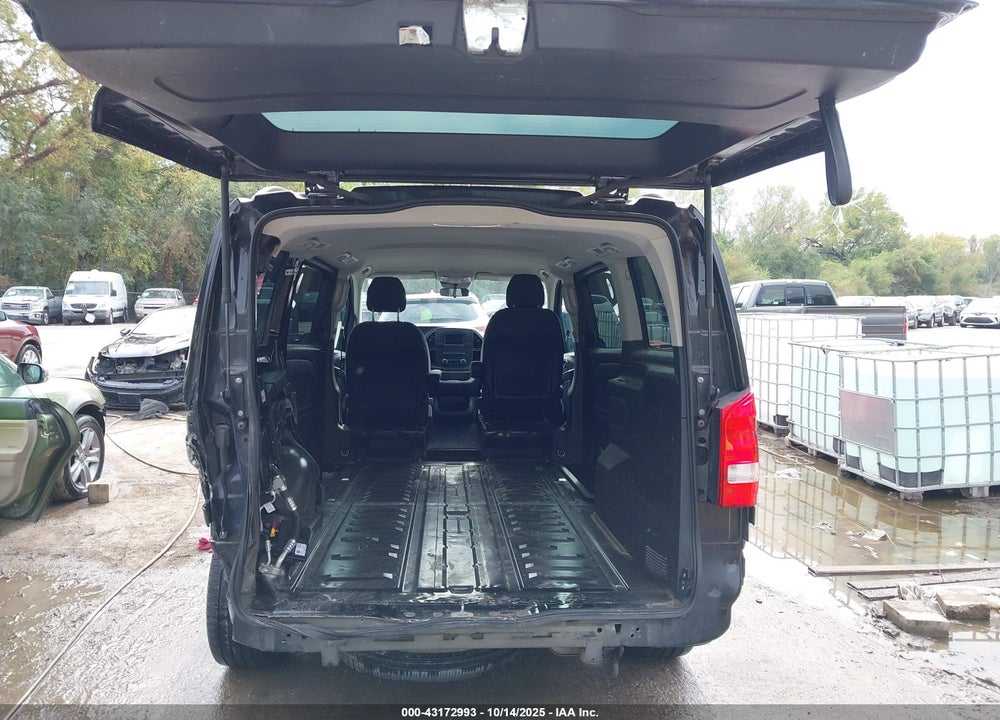 2016 MERCEDES-BENZ METRIS VIN: WD4PG2EE8G3161382