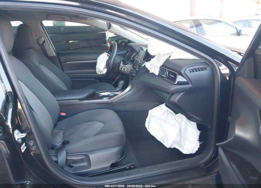 2022 TOYOTA CAMRY LE VIN: 4T1C11AK7NU716907
