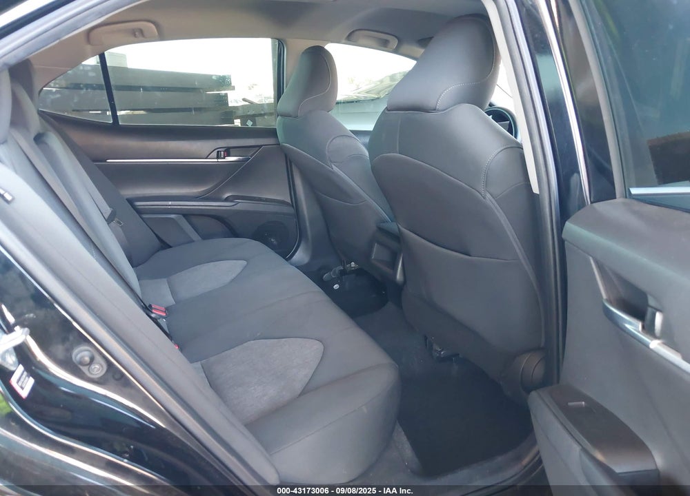 2022 TOYOTA CAMRY LE VIN: 4T1C11AK7NU716907