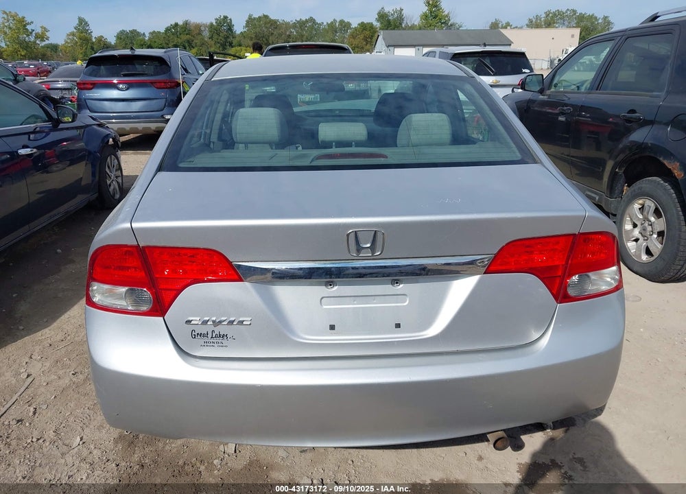 2011 HONDA CIVIC VIN: 19XFA1F85BE032687