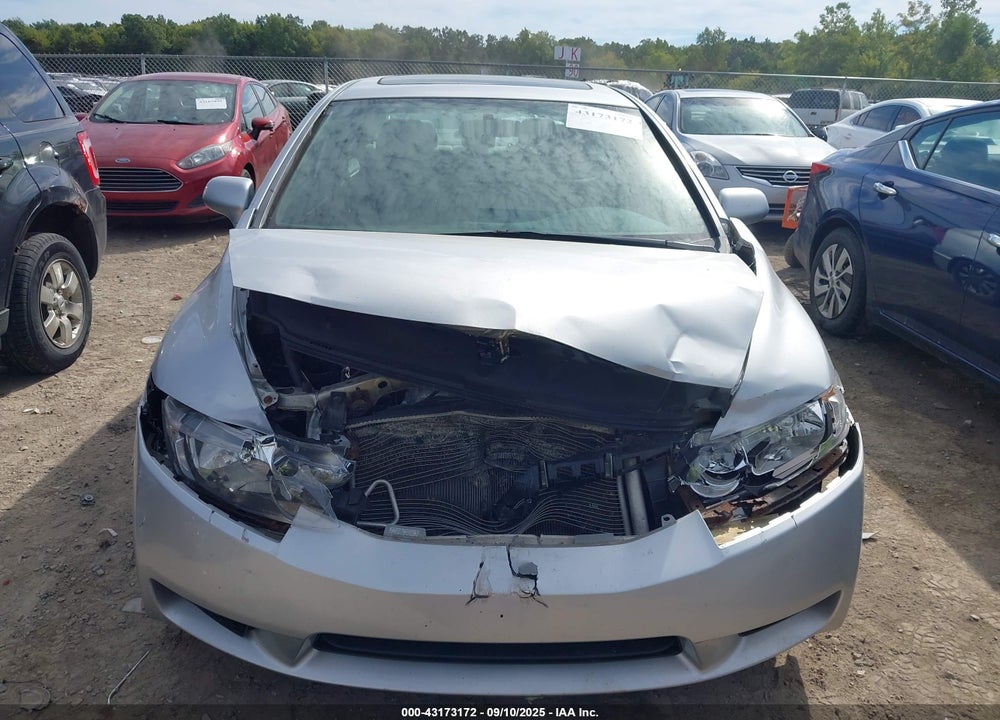 2011 HONDA CIVIC VIN: 19XFA1F85BE032687