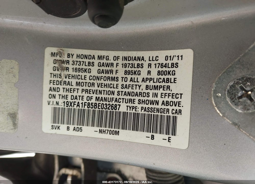 2011 HONDA CIVIC VIN: 19XFA1F85BE032687
