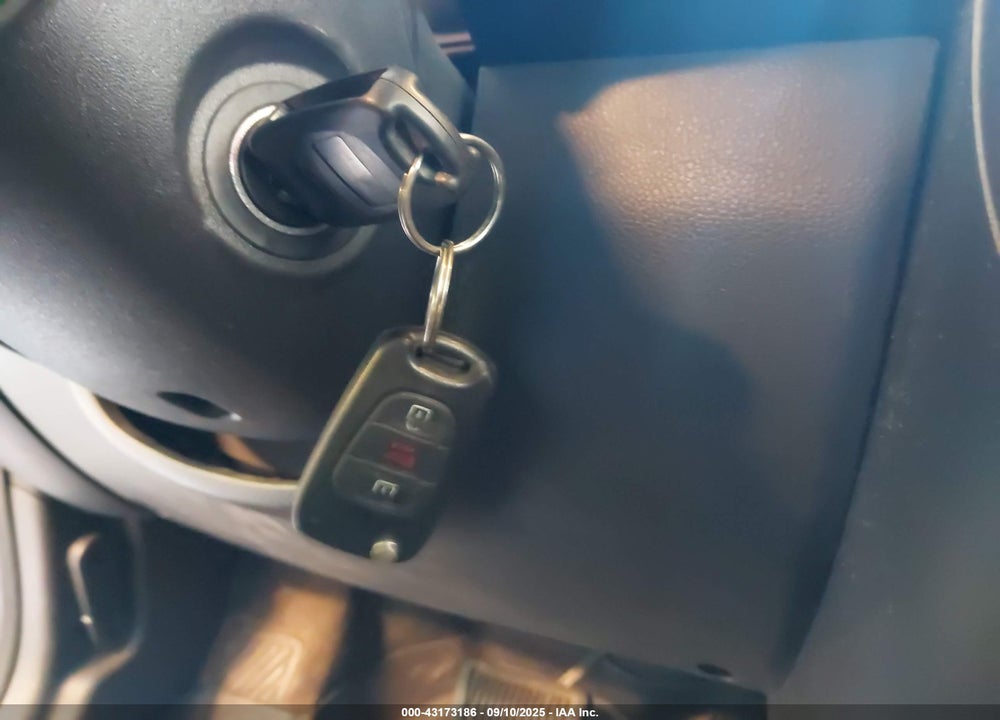 2012 KIA SOUL VIN: KNDJT2A60C7402364