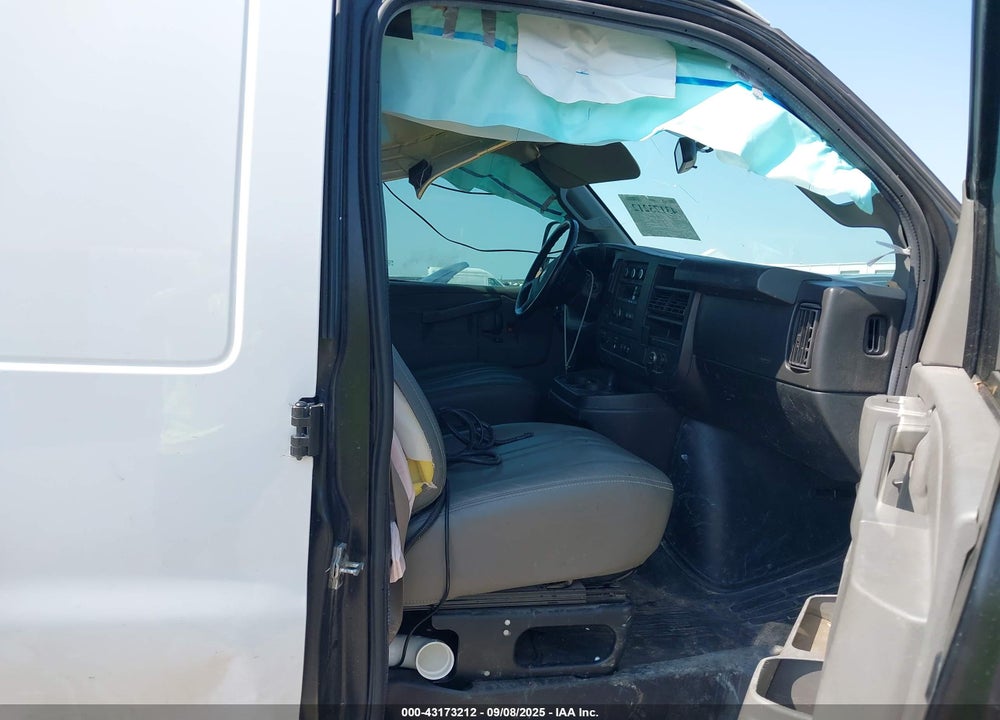 2020 CHEVROLET EXPRESS CARGO RWD 2500 EXTENDED WHEELBASE WT VIN: 1GCWGBFG0L1152641