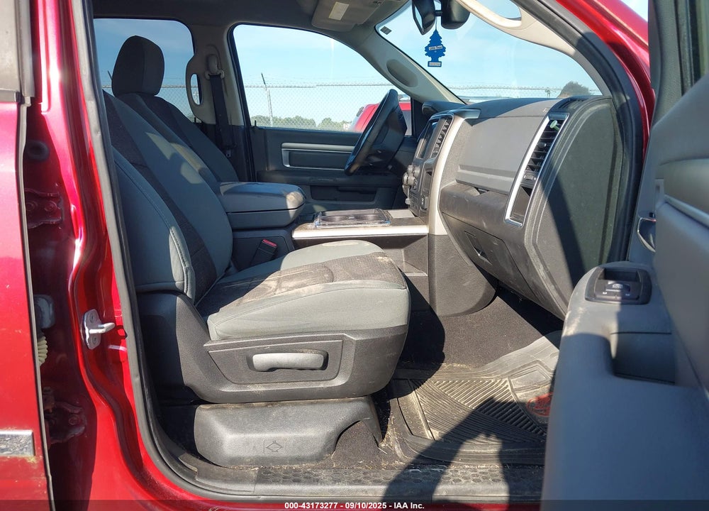 2013 RAM 1500 VIN: 1C6RR7GT1DS621514