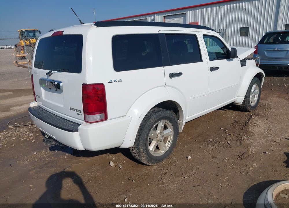 2011 DODGE NITRO VIN: 1D4PU5GK3BW572075