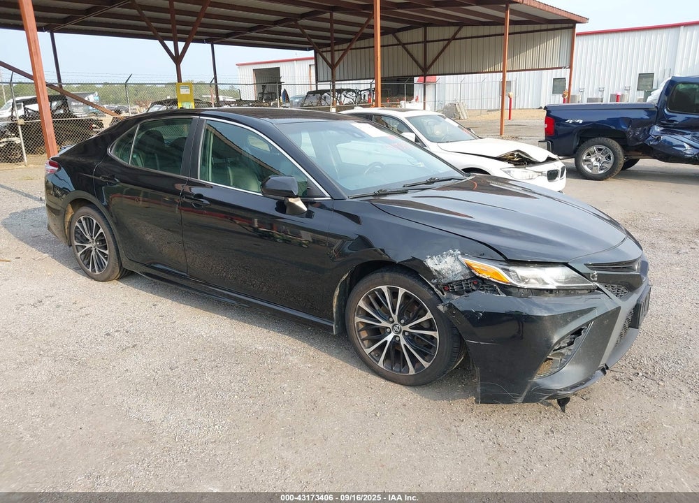 2020 TOYOTA CAMRY SE VIN: 4T1G11AK9LU307760