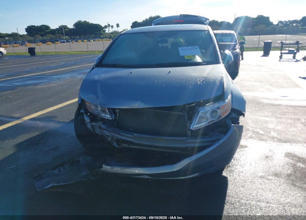 2016 HONDA ODYSSEY VIN: 5FNRL5H61GB117599