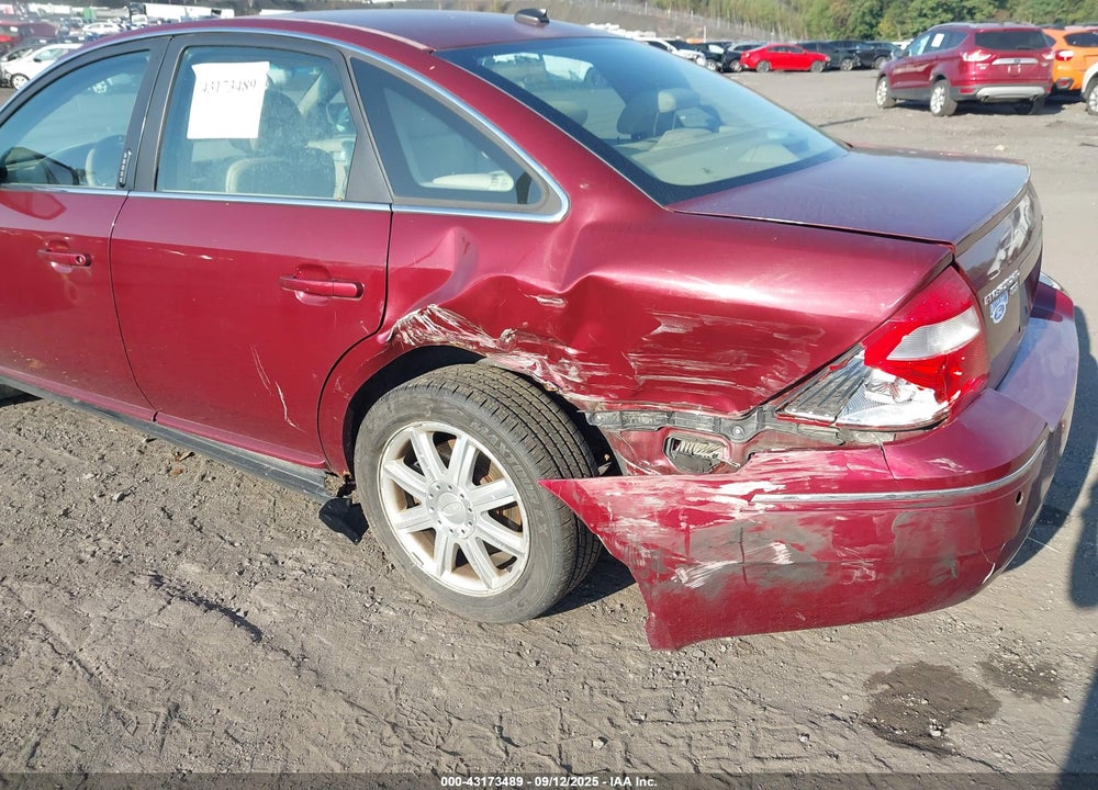 2007 FORD FIVE HUNDRED LIMITED VIN: 1FAHP28127G116007