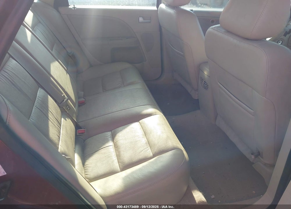 2007 FORD FIVE HUNDRED LIMITED VIN: 1FAHP28127G116007