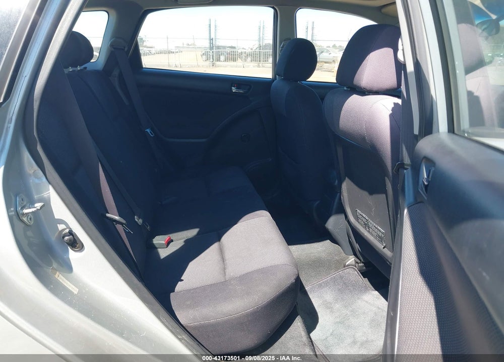 2004 TOYOTA MATRIX/XR VIN: 2T1KR32E14C180125