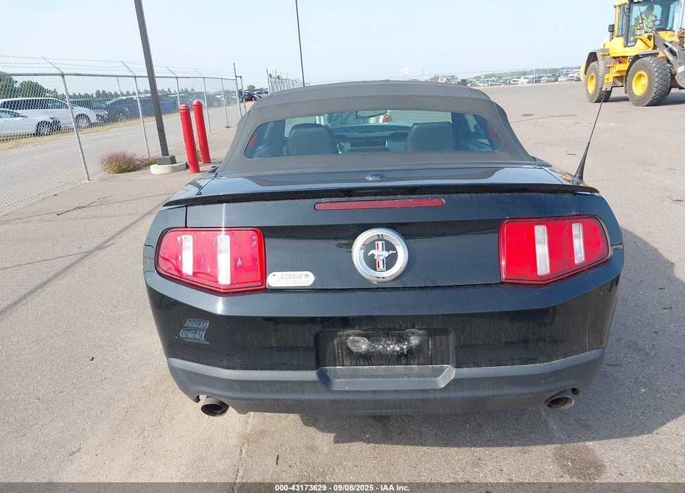 2011 FORD MUSTANG VIN: 1ZVBP8EM3B5109201