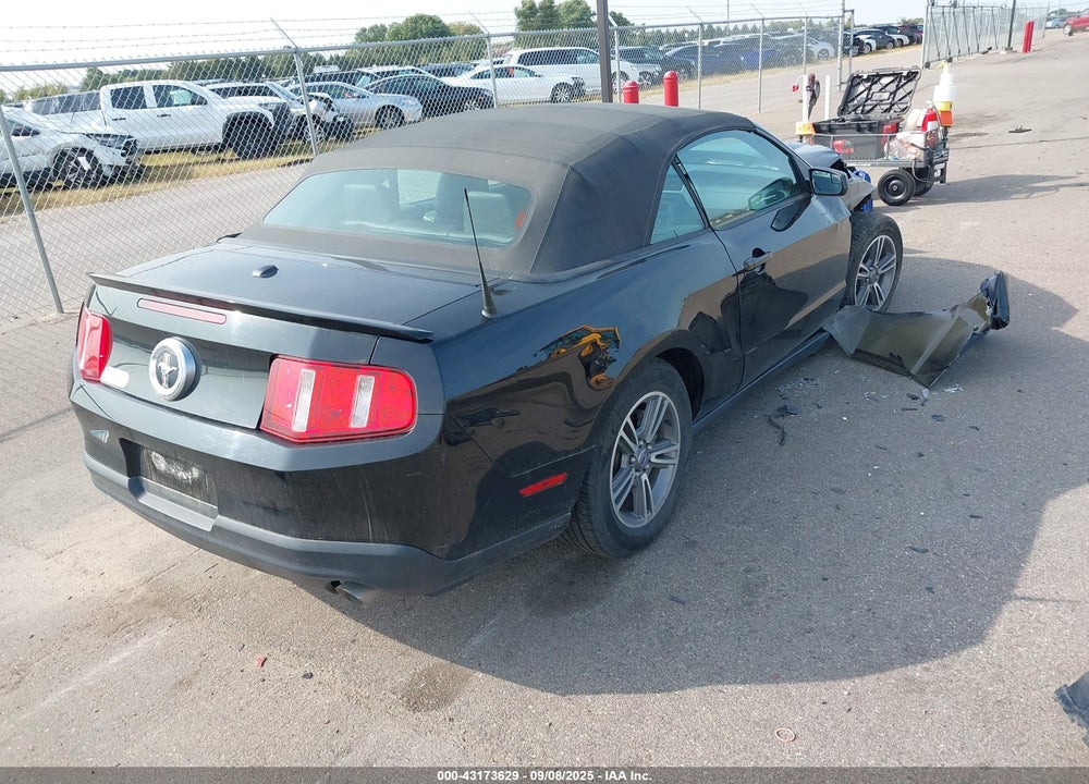 2011 FORD MUSTANG VIN: 1ZVBP8EM3B5109201