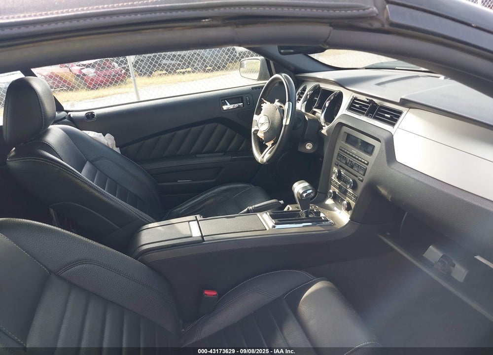 2011 FORD MUSTANG VIN: 1ZVBP8EM3B5109201