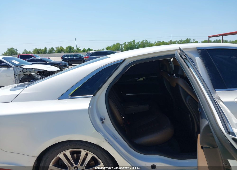 2013 LINCOLN MKZ VIN: 3LN6L2LU2DR827317
