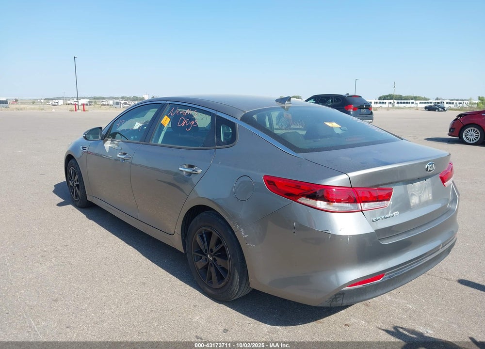 2018 KIA OPTIMA VIN: 5XXGT4L3XJG196130