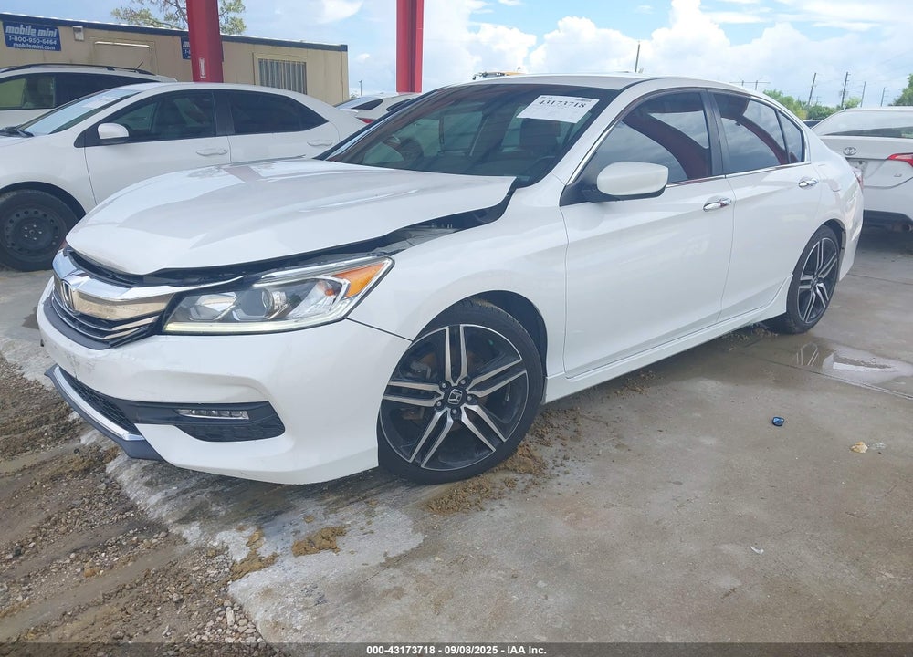 2017 HONDA ACCORD VIN: 1HGCR2F56HA008693