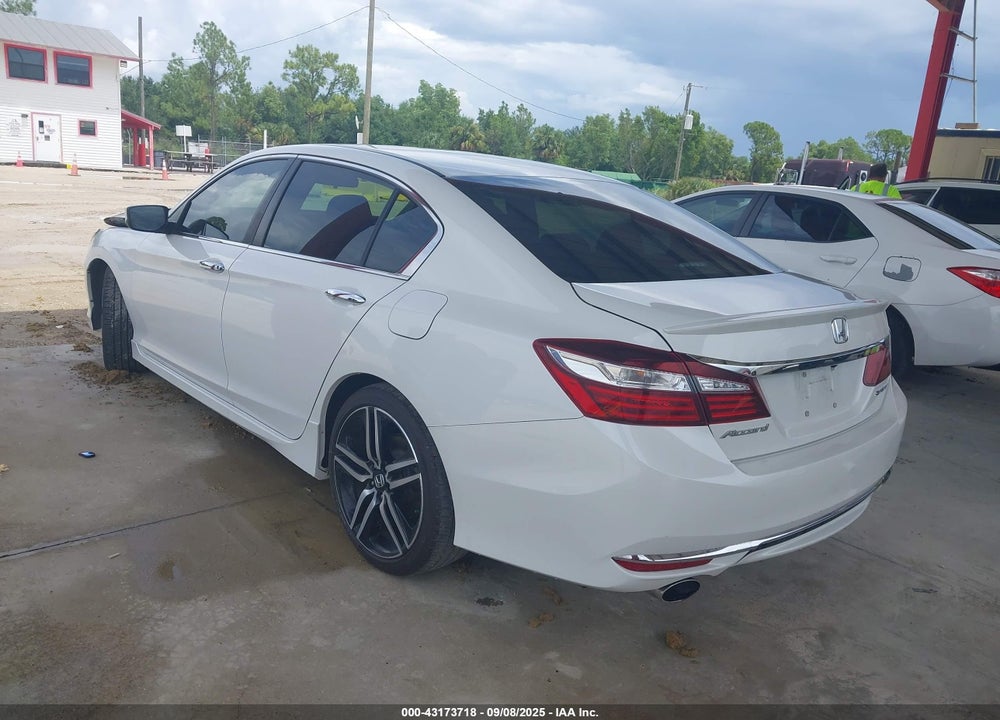 2017 HONDA ACCORD VIN: 1HGCR2F56HA008693