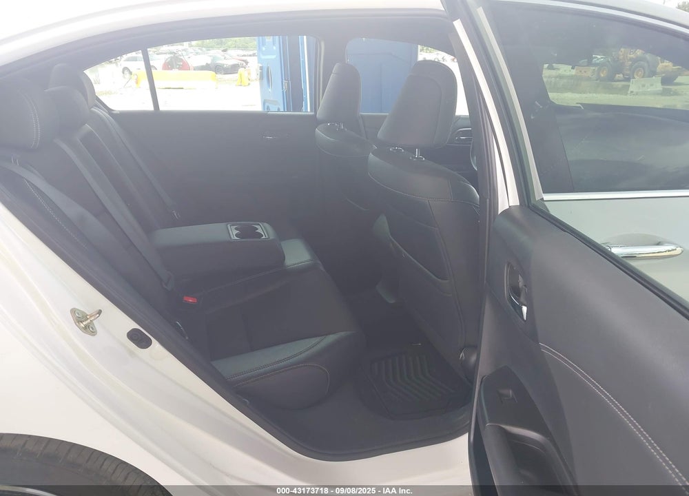 2017 HONDA ACCORD VIN: 1HGCR2F56HA008693
