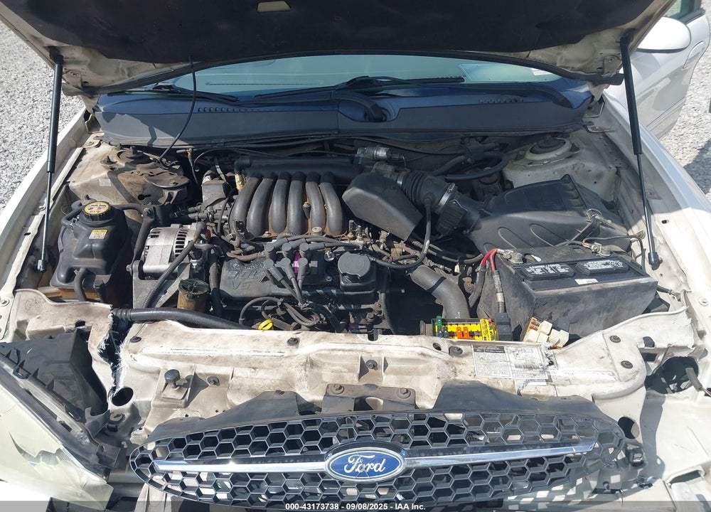 2002 FORD TAURUS SE VIN: 1FAFP53U82A118575
