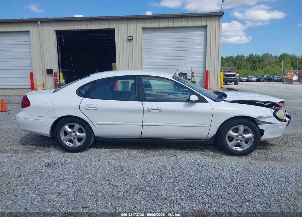 2002 FORD TAURUS SE VIN: 1FAFP53U82A118575