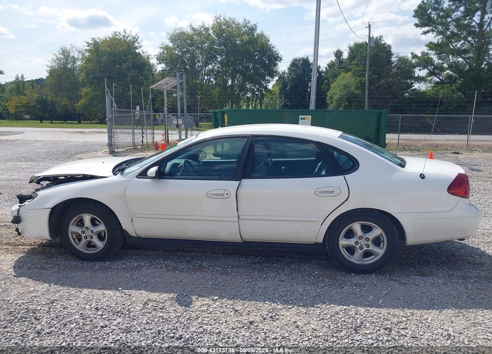 2002 FORD TAURUS SE VIN: 1FAFP53U82A118575