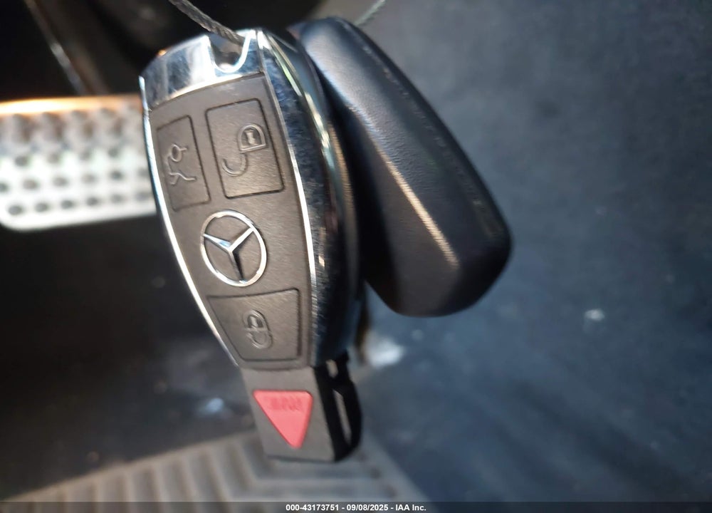 2014 MERCEDES-BENZ C 300 SPORT 4MATIC VIN: WDDGF8AB5EA960269