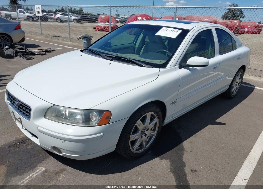 2006 VOLVO S60 2.5T VIN: YV1RS592862544658