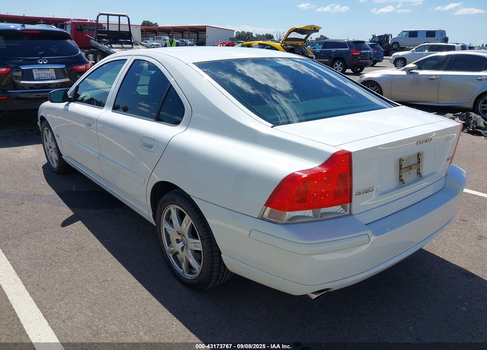 2006 VOLVO S60 2.5T VIN: YV1RS592862544658