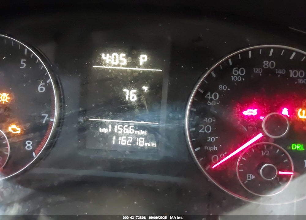 2015 VOLKSWAGEN PASSAT VIN: 1VWAT7A36FC115980