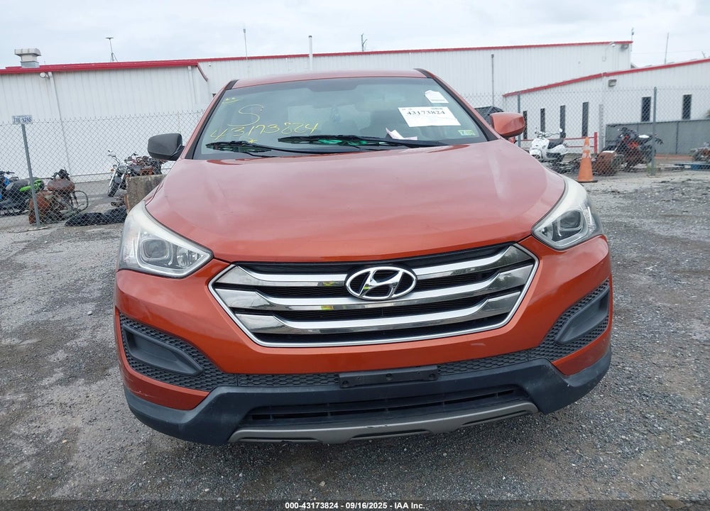 2016 HYUNDAI SANTA FE SPORT 2.4L VIN: 5XYZTDLB4GG352635