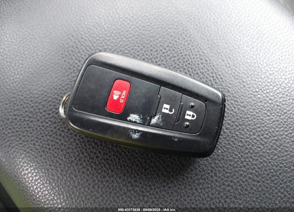 2023 TOYOTA RAV4 VIN: 2T3P1RFV5PW334212