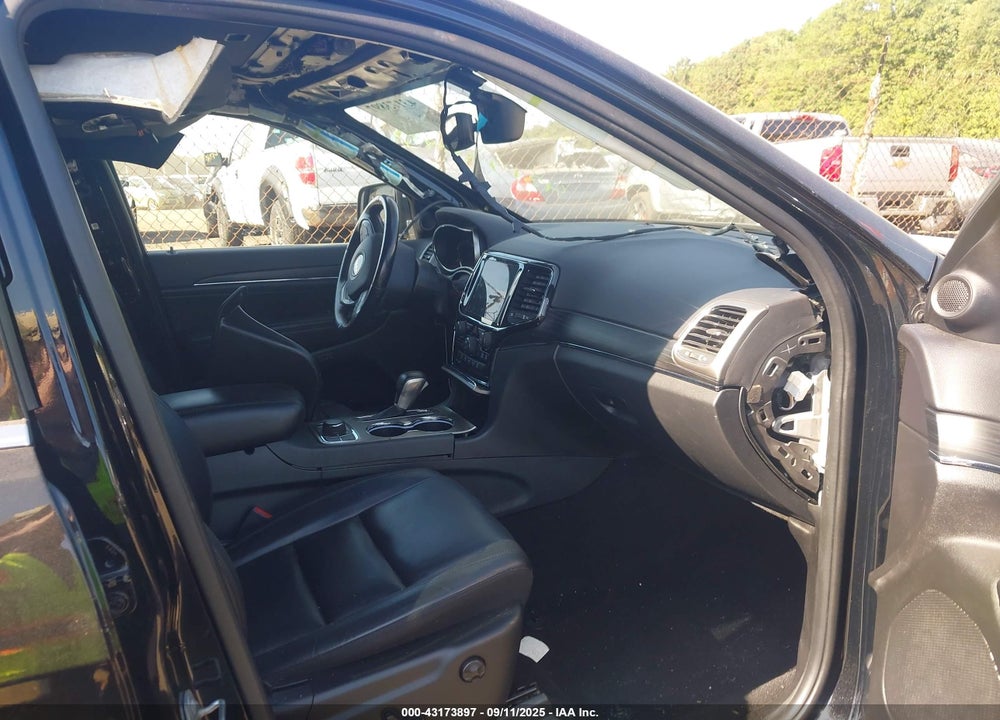 2021 JEEP GRAND CHEROKEE VIN: 1C4RJFBG3MC737327