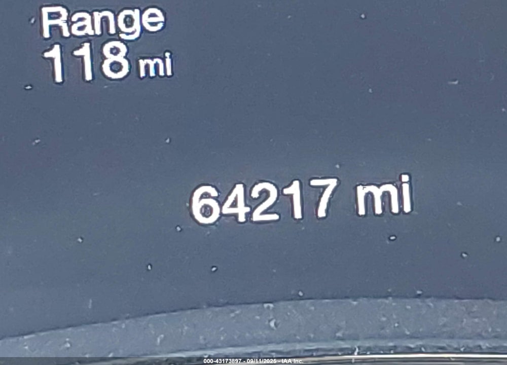 2021 JEEP GRAND CHEROKEE VIN: 1C4RJFBG3MC737327