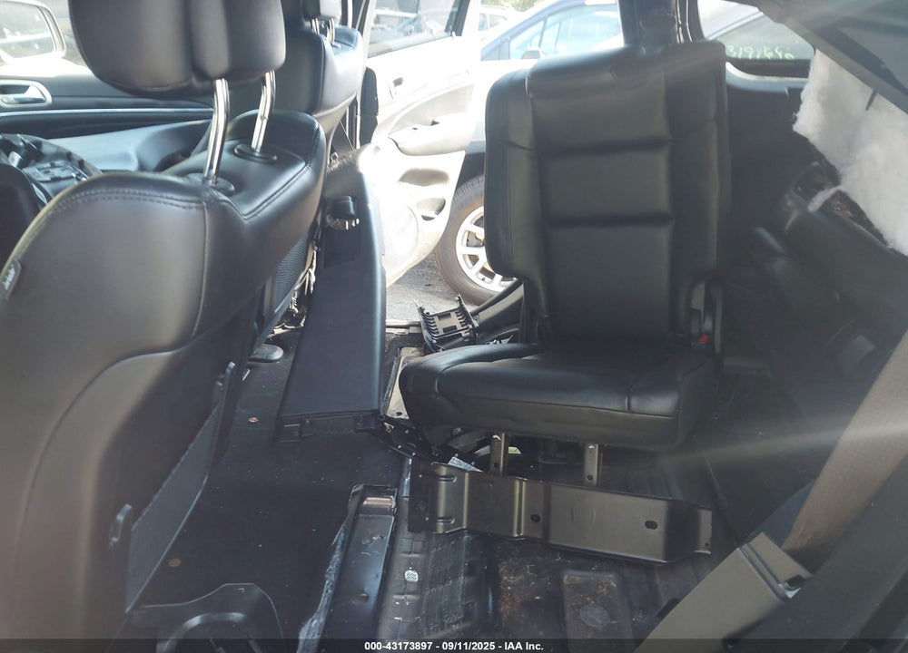 2021 JEEP GRAND CHEROKEE VIN: 1C4RJFBG3MC737327