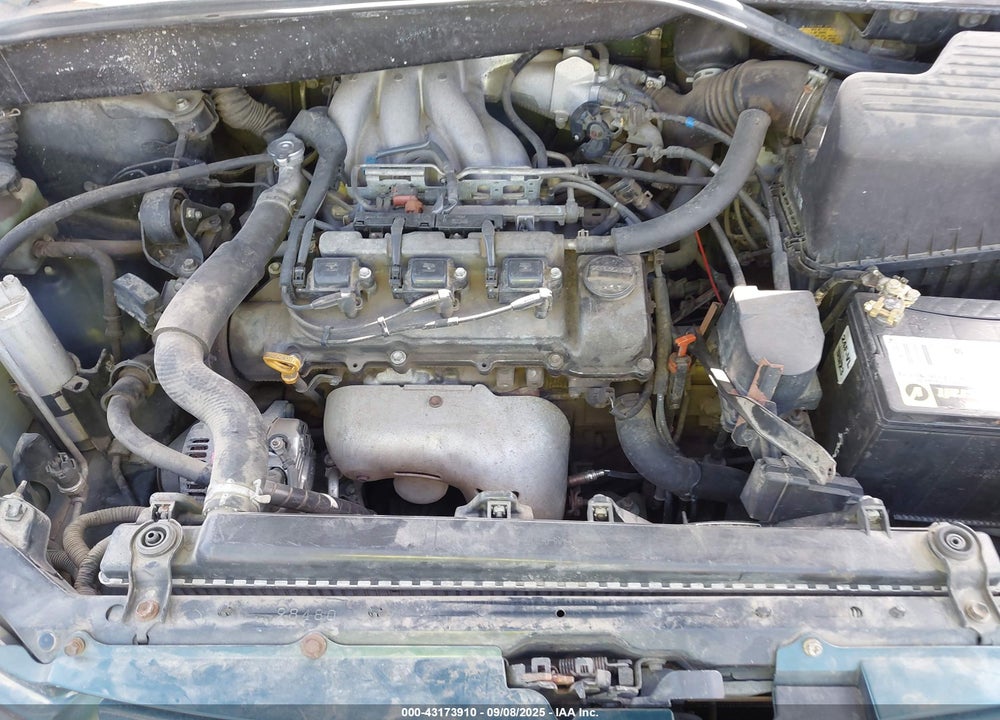 1999 TOYOTA SIENNA LE VIN: 4T3ZF13C7XU167012