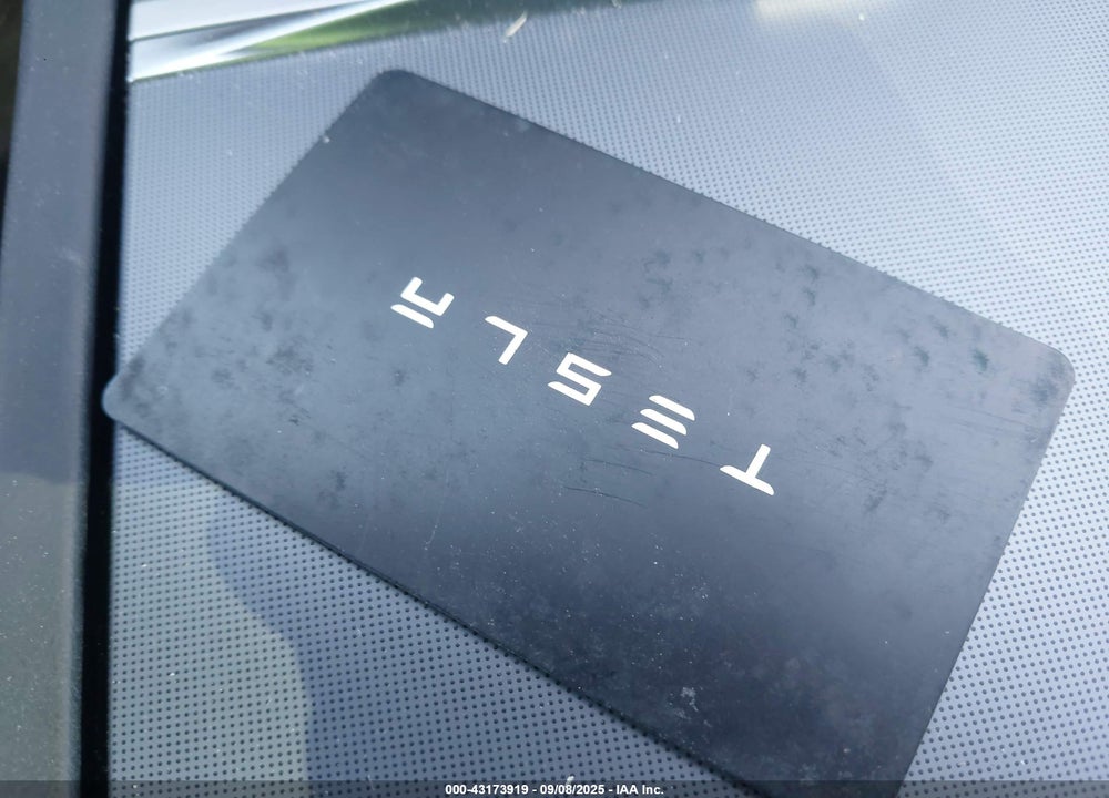 2024 TESLA MODEL 3 LONG RANGE DUAL MOTOR ALL-WHEEL DRIVE/REAR-WHEEL DRIVE VIN: 5YJ3E1EA0RF824438