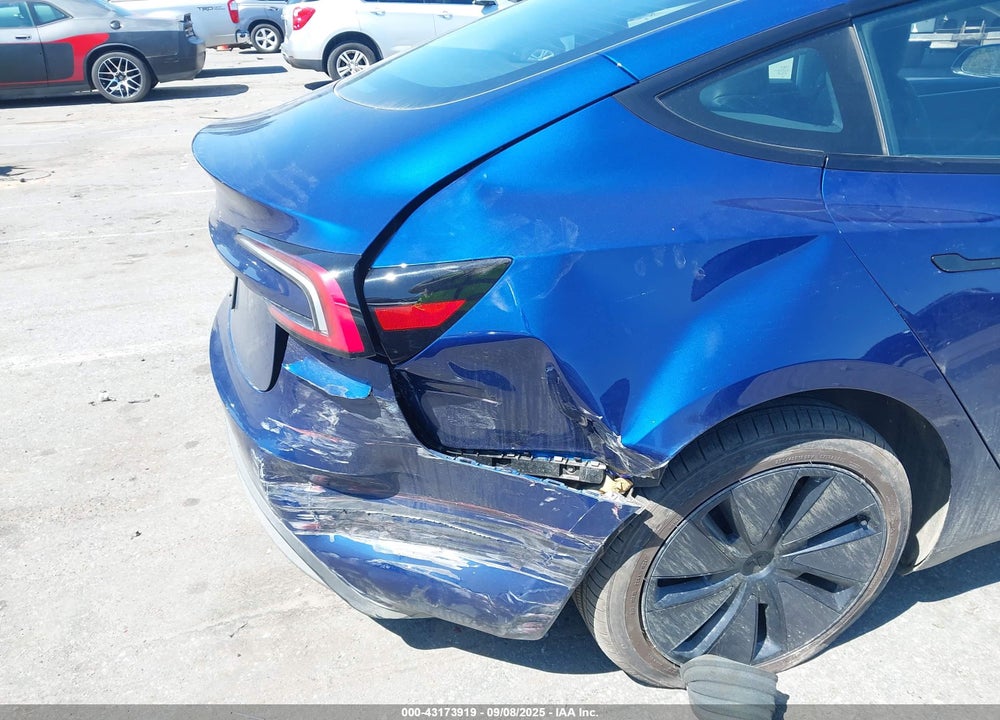 2024 TESLA MODEL 3 LONG RANGE DUAL MOTOR ALL-WHEEL DRIVE/REAR-WHEEL DRIVE VIN: 5YJ3E1EA0RF824438