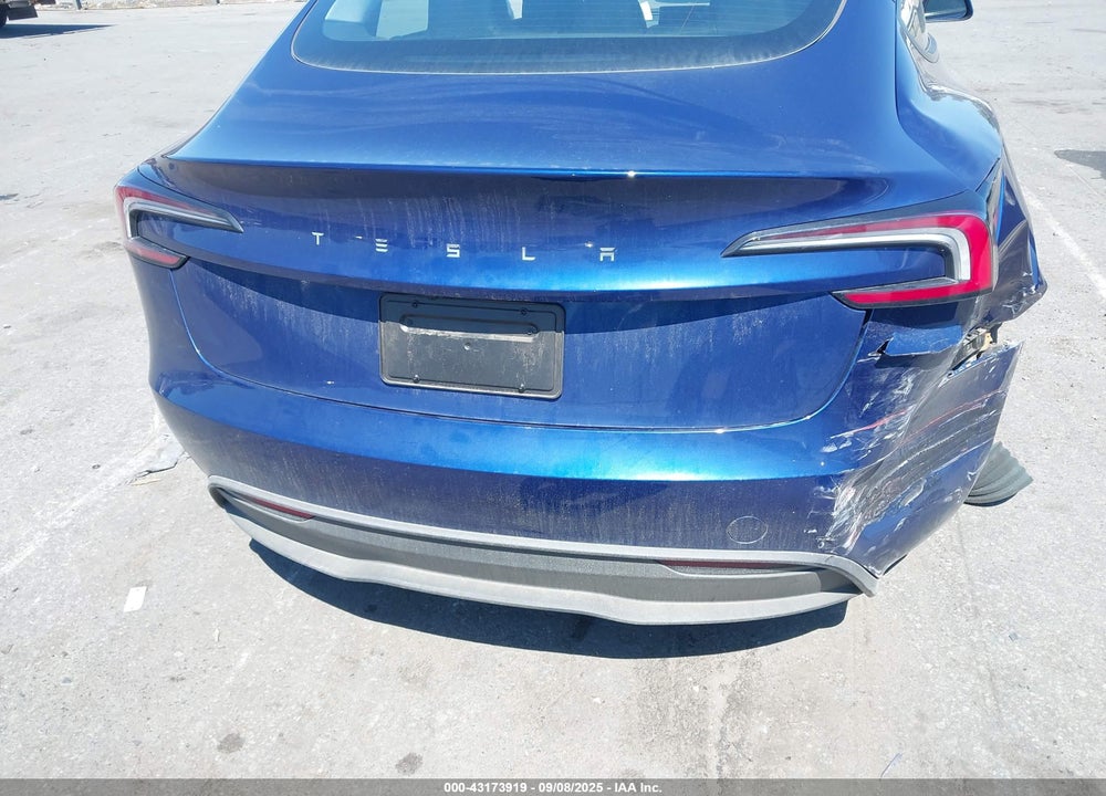 2024 TESLA MODEL 3 LONG RANGE DUAL MOTOR ALL-WHEEL DRIVE/REAR-WHEEL DRIVE VIN: 5YJ3E1EA0RF824438