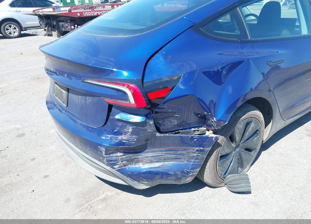 2024 TESLA MODEL 3 LONG RANGE DUAL MOTOR ALL-WHEEL DRIVE/REAR-WHEEL DRIVE VIN: 5YJ3E1EA0RF824438