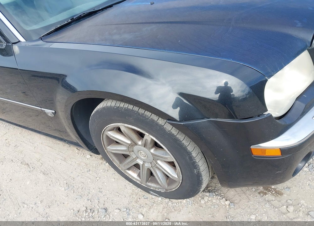 2006 CHRYSLER 300C VIN: 2C3LA63H56H130539