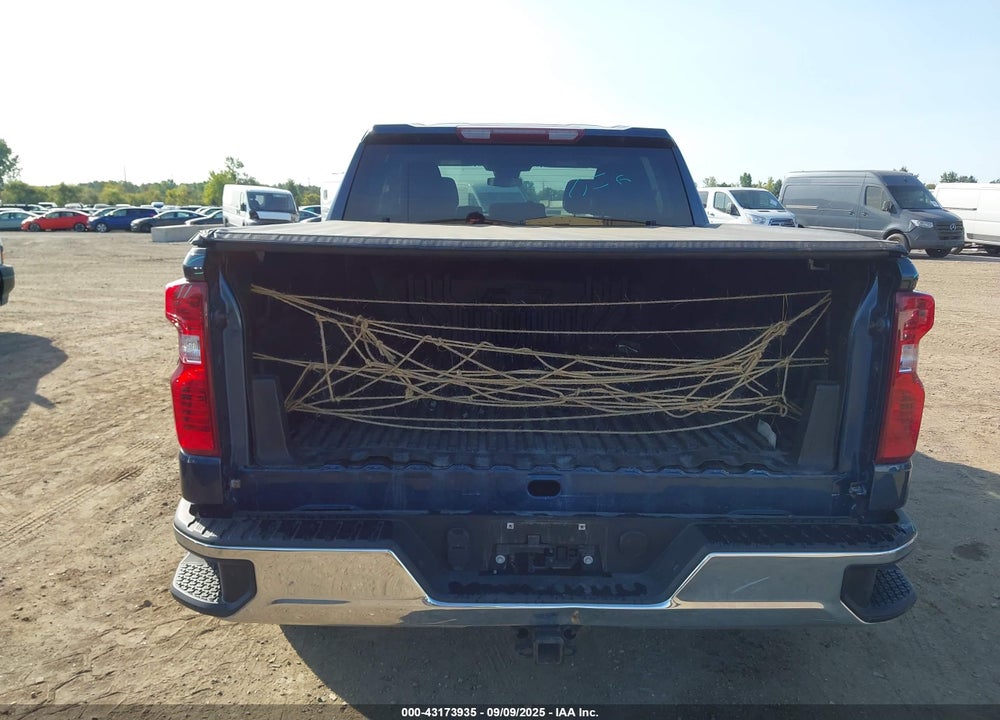2022 CHEVROLET SILVERADO 1500 4WD STANDARD BED LT VIN: 2GCUDDED5N1510414